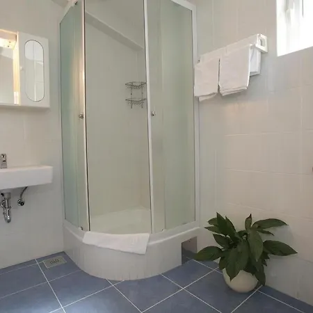 Apartament In With Seaview, Terrace, Air Condition, Wifi *